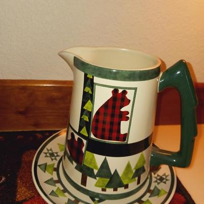 CHRISTMAS GLASSES AND SERVEWARE