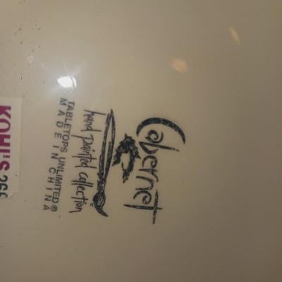 ROOSTERS AND OTHER KITCHEN ITEMS