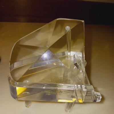 3 SHANNON CRYSTAL COLLECTIBLES