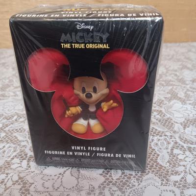 DISNEY HALLMARK MICKEY MOUSE CHRISTMAS ORNAMENTS AND A VINYL FIGURE