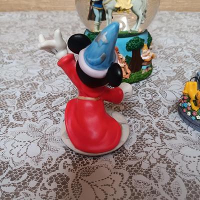 3 DISNEY SNOWGLOBES SNOW WHITE IS MUSICAL AND A MICKEY MOUSE FIGURINE