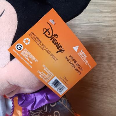 FREE STANDING 23" DISNEY MICKEY AND MINNIE HALLOWEEN GREETERS W/TAGS
