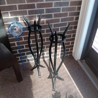 CERAMIC DONKEY YARD ART, 2 IRON PLANT STANDS AND A PLASTIC PATIO TABLE