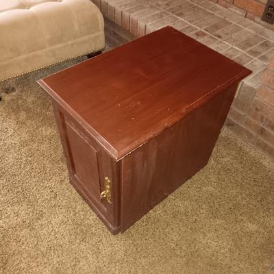 MICROFIBER TUFTED OTTOMAN AND SAUDERS MAGAZINE TABLE WITH CABINET