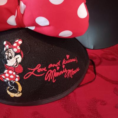 CANVAS MICKEY AND MINNIE MOUSE PICTURES, DISNEY ORNAMENTS AND FIGURES PLUS MINNIE HAT