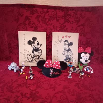 CANVAS MICKEY AND MINNIE MOUSE PICTURES, DISNEY ORNAMENTS AND FIGURES PLUS MINNIE HAT