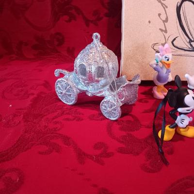 CANVAS MICKEY AND MINNIE MOUSE PICTURES, DISNEY ORNAMENTS AND FIGURES PLUS MINNIE HAT