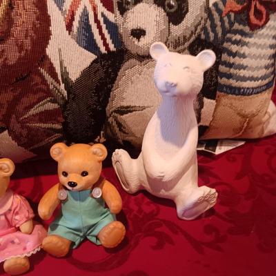 BEARS, BEARS AND MORE BEARS