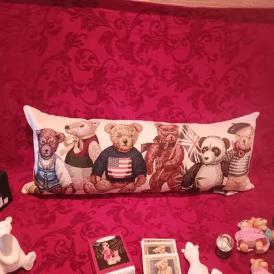 BEARS, BEARS AND MORE BEARS