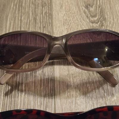 (2) Pairs of Sunglasses