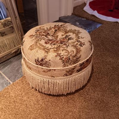 GORGEOUS CAROLINA MIRROR COMPANY WOOD FRAMED, ORNATE MIRROR AND SMALL OTTOMAN