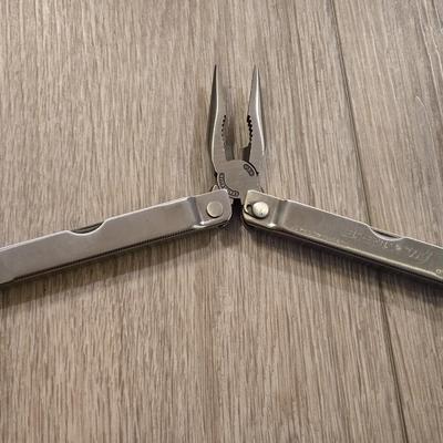 Very Nice LEATHERMAN Tool