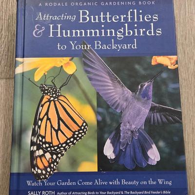 Attracting Butterflies & Hummingbirdsto Your Backyard