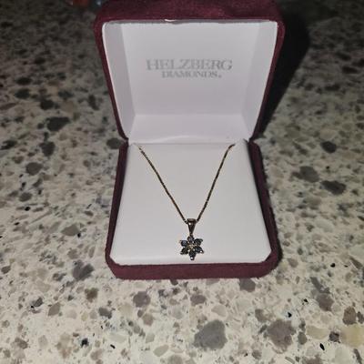 Gold and Silver Blue Saphire Pendant Necklace Appears to be 14kt Beautiful Piece