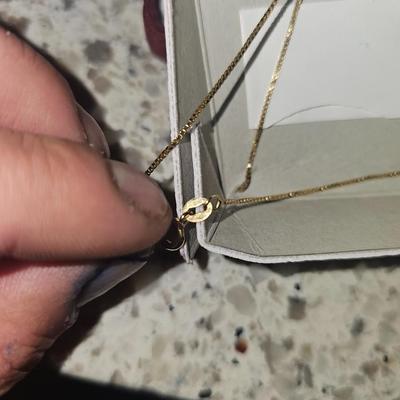 Gold and Silver Blue Saphire Pendant Necklace Appears to be 14kt Beautiful Piece