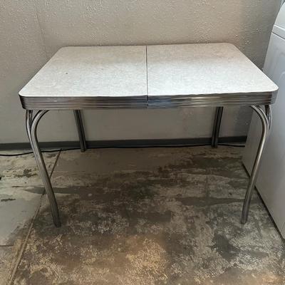 RETRO FORMICA TOP KITCHEN TABLE