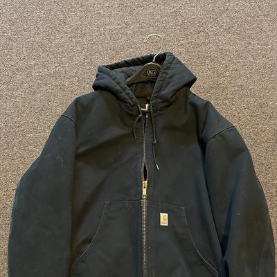 LARGE CARHARTT JACKET
