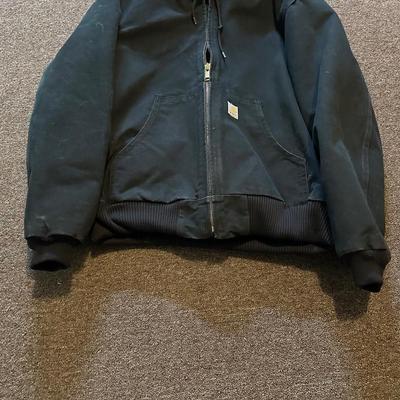 LARGE CARHARTT JACKET