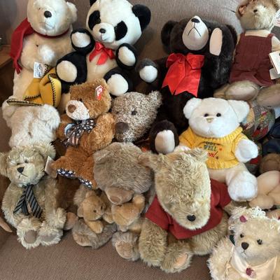 Stuffy Lot 15- Great to donate for holiday toy drives