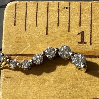 Ladies 14K 1/3 Carat TW Diamond Pendant on a 18" 14k Chain 1.6 Pennyweights TW in Good Preowned Condition.