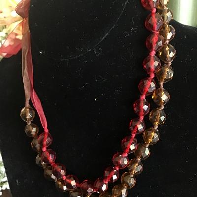 Cute Cranberry and Fall Brown Faceted Fashion Necklace