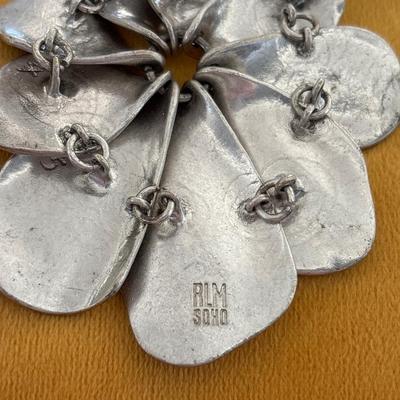 Robert Lee Morris, Soho, flower pendant wire collar necklace
