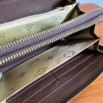 Louis Vuitton Wallet