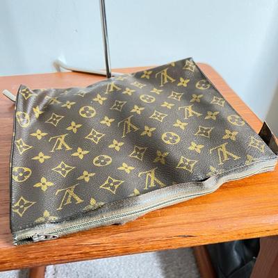 Lot of 2 Louis Vuitton Purses