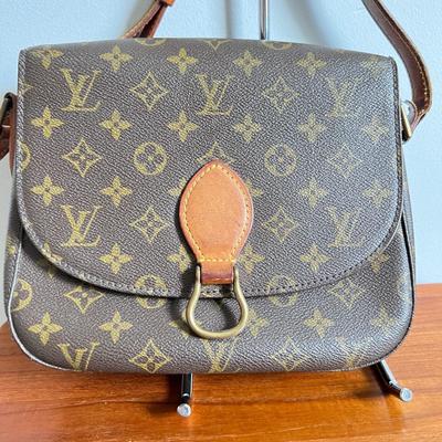 Lot of 2 Louis Vuitton Purses