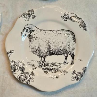 Andrea By Sadek Barnyard Toile Black & White Porcelain
