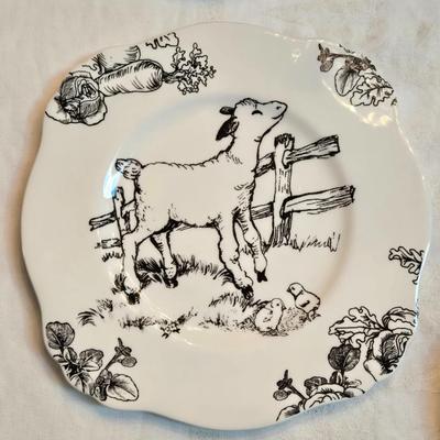 Andrea By Sadek Barnyard Toile Black & White Porcelain