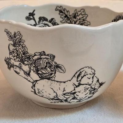 Andrea By Sadek Barnyard Toile Black & White Porcelain
