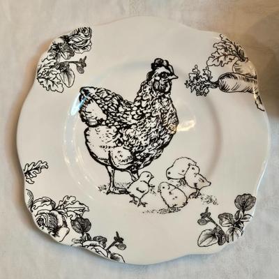 Andrea By Sadek Barnyard Toile Black & White Porcelain