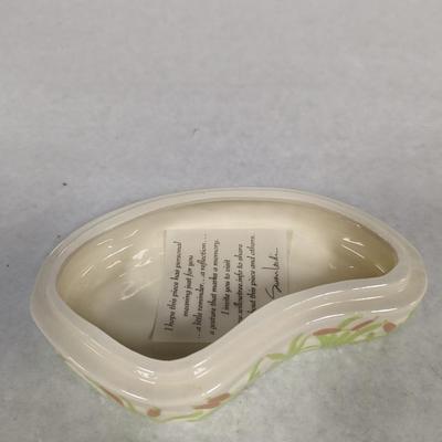 Porcelain Ceramic Duck/Frog Trinket Box