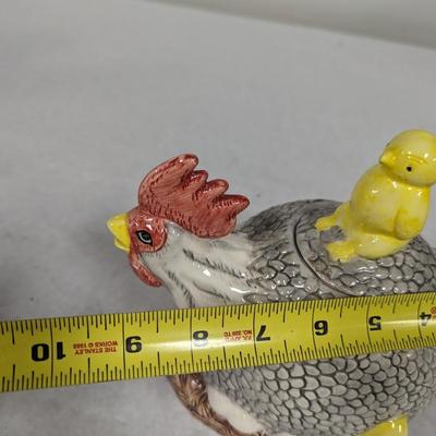 Hand Painted WCL Hen & Chicks Teapot