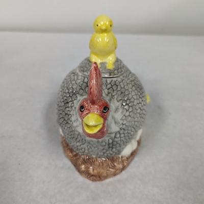 Hand Painted WCL Hen & Chicks Teapot