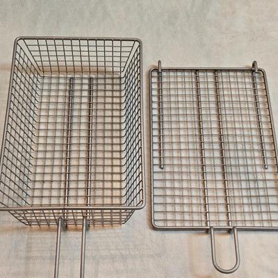 Charcoal Champion Non-Stick Shaker Basket