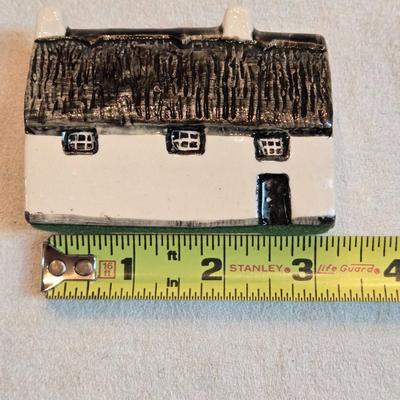 Countryside Collection "Britian in Miniature" No.6 Public House