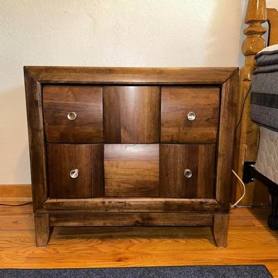 2 DRAWER NIGHTSTAND