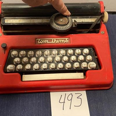 Vintage Tom Thumb Junior Typewriter
