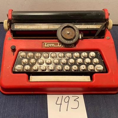 Vintage Tom Thumb Junior Typewriter