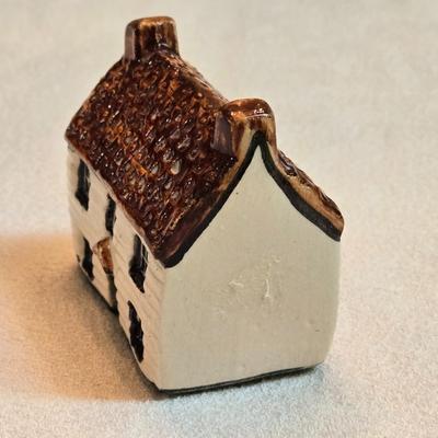 Countryside Collection "Britian in Miniature" No. 12 Shiplap Cottage