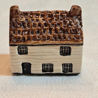 Countryside Collection "Britian in Miniature" No. 12 Shiplap Cottage
