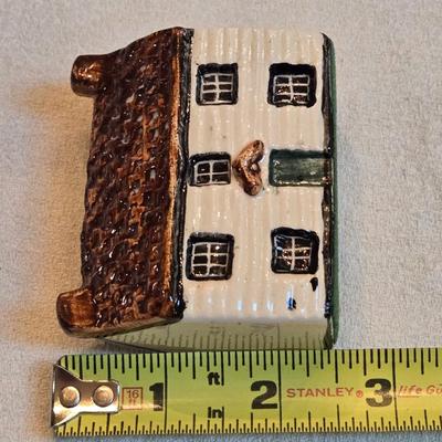 Countryside Collection "Britian in Miniature" No. 12 Shiplap Cottage
