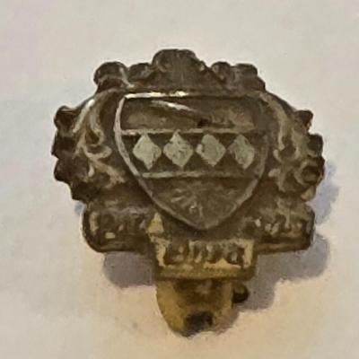 Vintage Fraternity or Sorority Pin