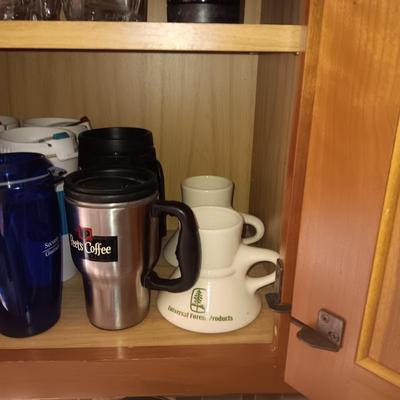 TRAVEL CUPS, NO SPILL COFFEE MUGS AND DRINKWARE