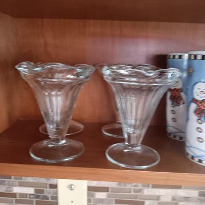 FLINTSTONE CUPS, SHERBERT CUPS, COFFEE MUGS AND BARWARE