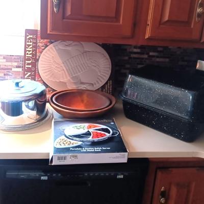 LARGE TURKEY PLATTER, ROASTING PAN, CAKE PLATE, DOUGH BOWLS AND MORE