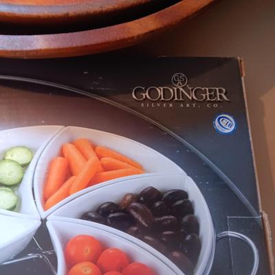 LARGE TURKEY PLATTER, ROASTING PAN, CAKE PLATE, DOUGH BOWLS AND MORE