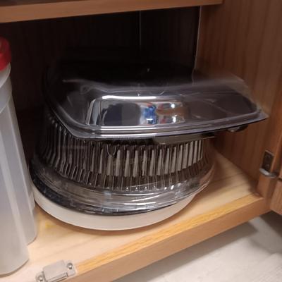 ITEMS FOR ENTERTAINING
